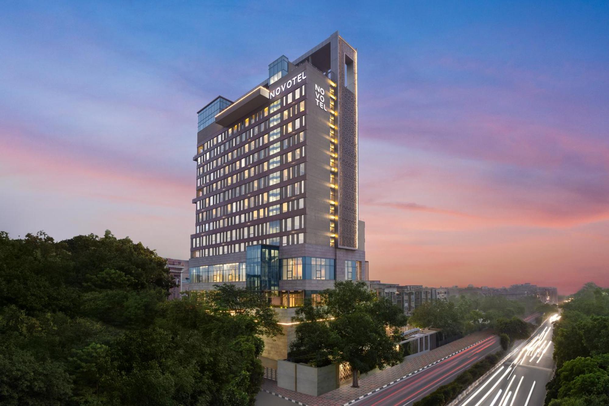 Novotel New Delhi City Centre Eksteriør bilde