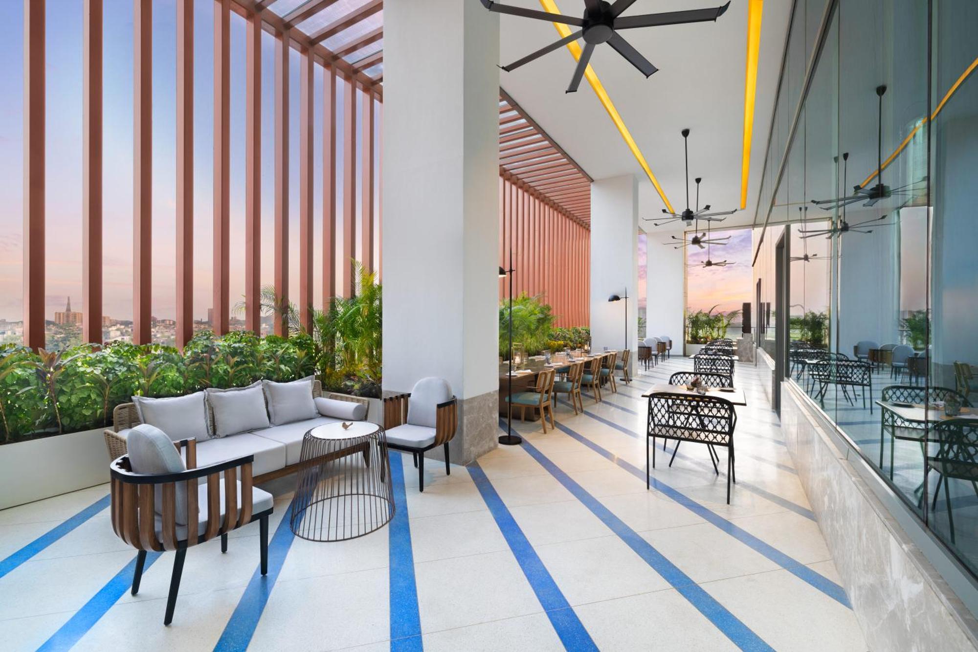 Novotel New Delhi City Centre Eksteriør bilde